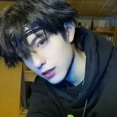 曹瑜璟